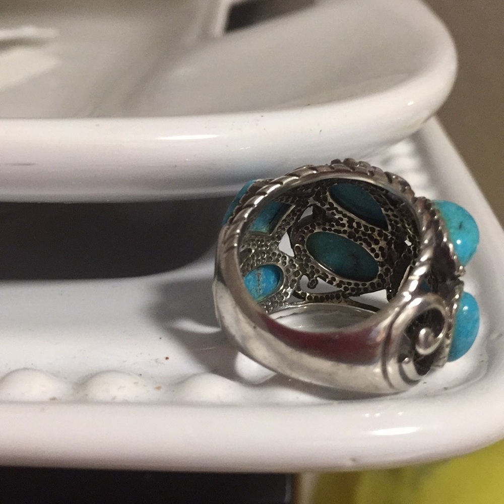 Turquoise Ring - Picture 2 of 3